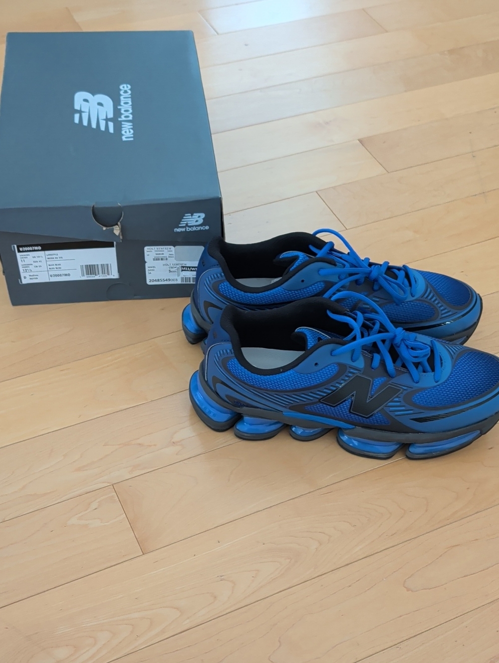 BNIB New Balance Abzorb 2000 - Blue Athletic Sneakers - M11